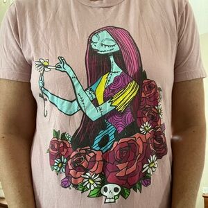 Disney Sally Skellington nightmare before Christmas pink T-shirt medium tee